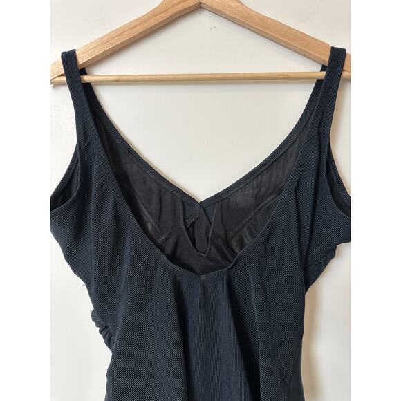 Gottex Textured Surplice V-Neck One Piece Swimsuit Black Size 18 Shaping - Picture 5 of 9